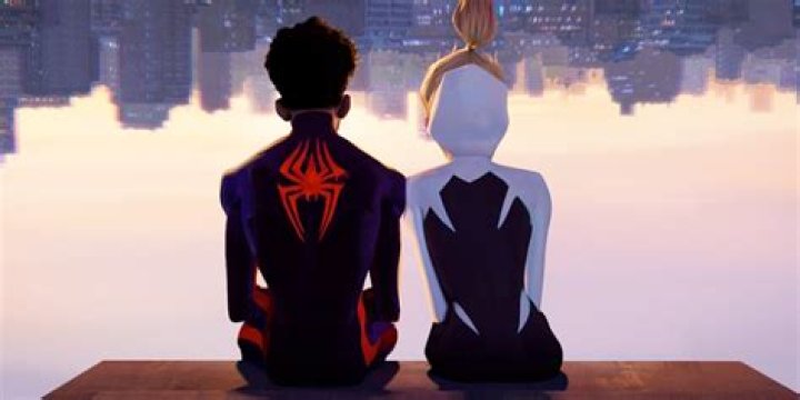 Gwen Stacy meets Miles Morales' parents in Across the SpiderVerse