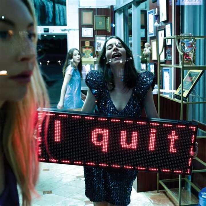HAIM anuncia nuevo disco y estrena video dirigido por Paul Thomas Anderson