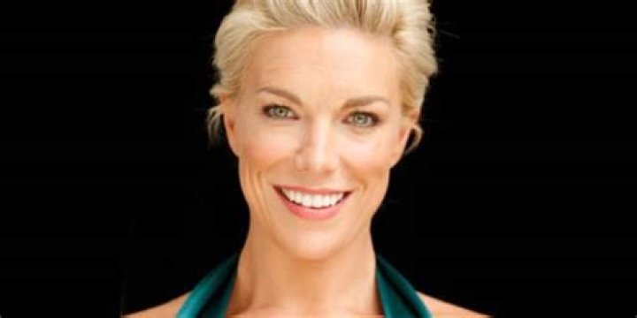 Hannah Waddingham Biography, Height & Life Story Super Stars Bio