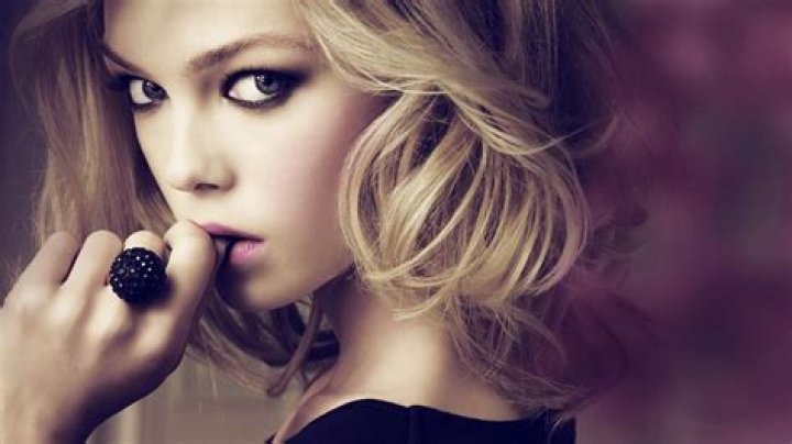 HD wallpaper women, model, blonde, long hair, Scarlett Leithold, blue eyes Wallpaper Flare