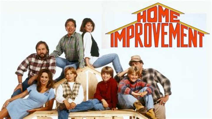 Home Improvement Starring Tim Allen Now Streaming on HULU (Over 200