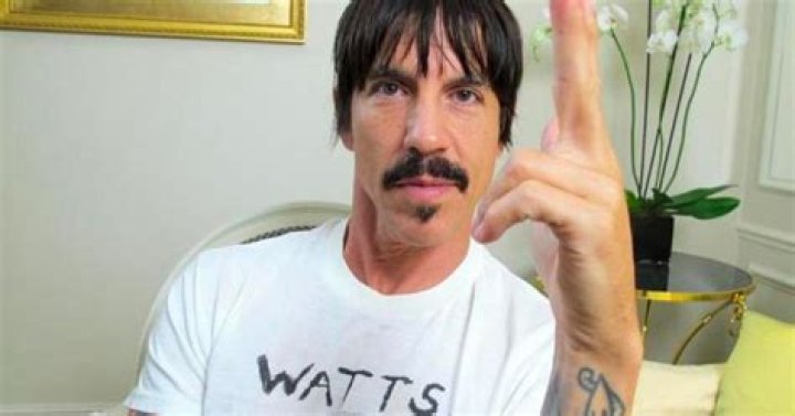 How Anthony Kiedis Spends His Red Hot 140 Million Net Worth