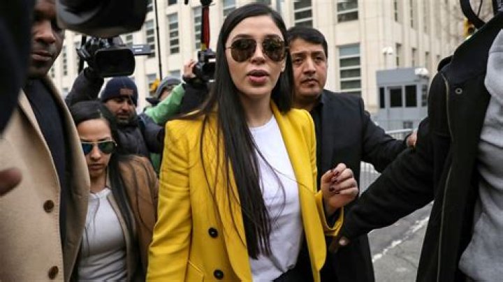 How Emma Coronel Aispuro Became El Chapo S Wife And I vrogue.co