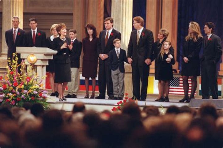 How Joel Osteen became the world's pastor