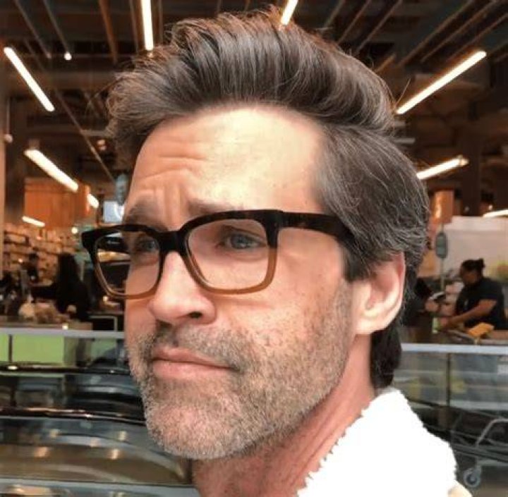 How tall is Link Neal? Height, Wife, Net Worth, Kids, Family