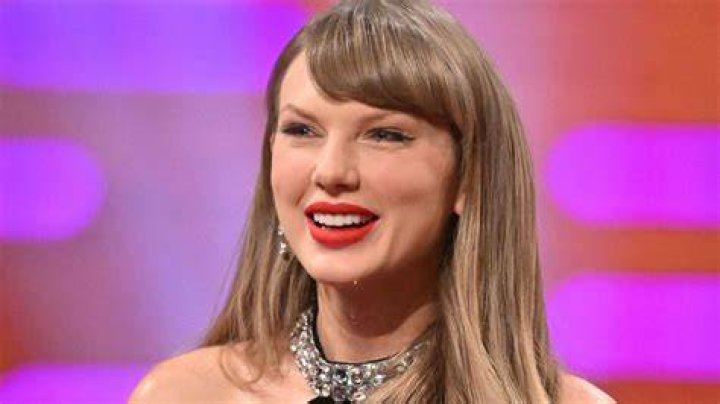 How Taylor Swift Dealt With Her Parents' Separation