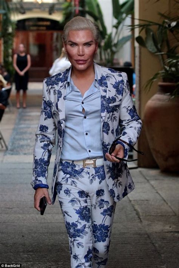 Human Ken Doll Rodrigo Alves shocks This Morning viewers with his