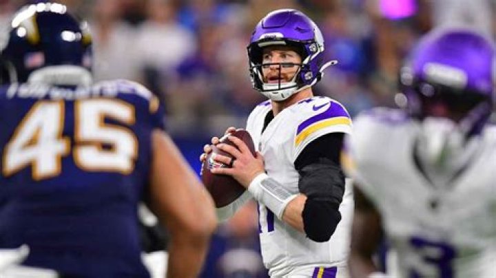 IN PHOTOS Carson Wentz third daughter with wife Madison days