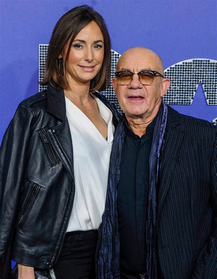 Is Bernie Taupin as rich as Elton John?