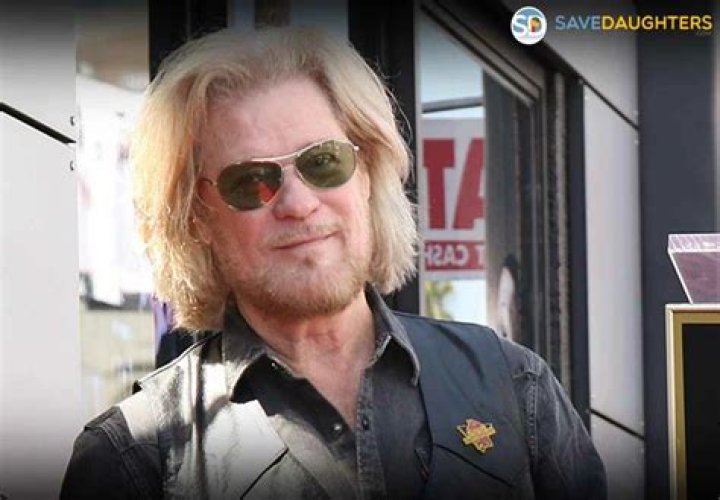 Is Daryl Hall Gay? Wikipedia, Net Worth, Parents, Wife