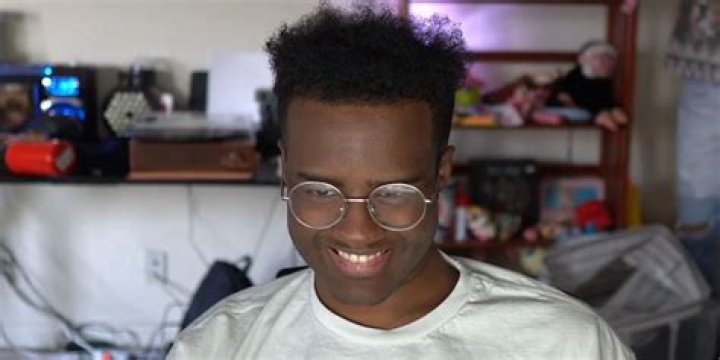 Is Kwite Gay? American YouTuber's Sexuality May Shock You! Crossover 99