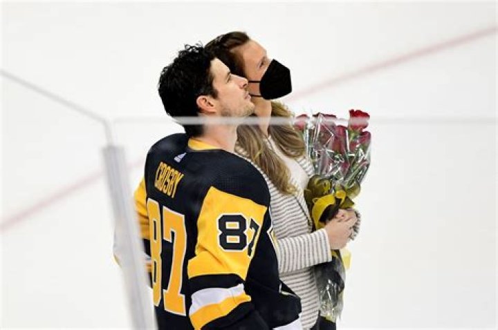 Is Sidney Crosby single? All you need to know about NHL superstar's dating life