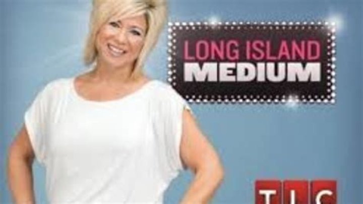 Is the Long Island Medium a Fake? Professional Skeptics Think So!