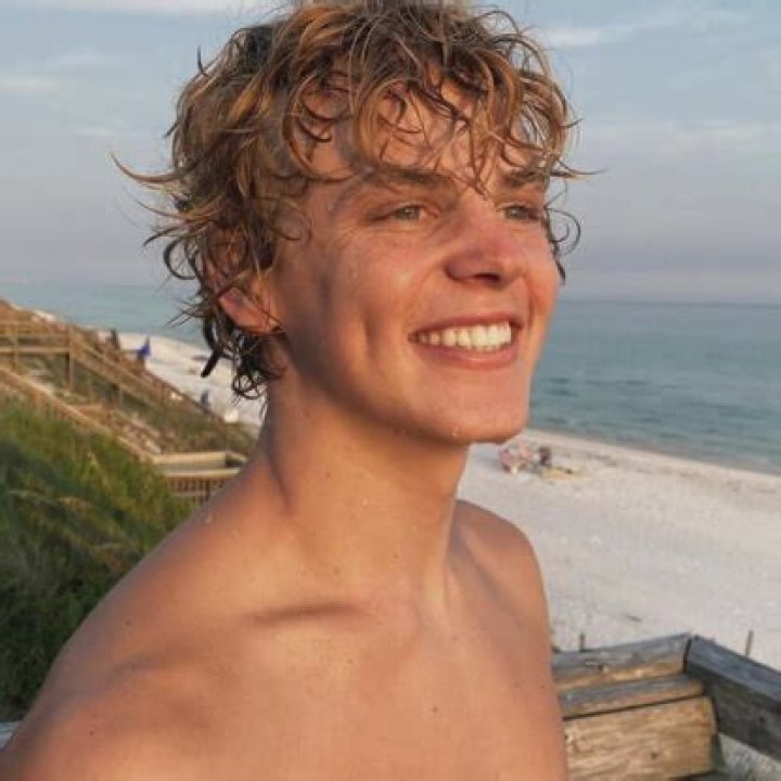 Jack Wright Net Worth, Age, Height, Weight, Early Life, Career, Dating, Bio, Facts Millions Of