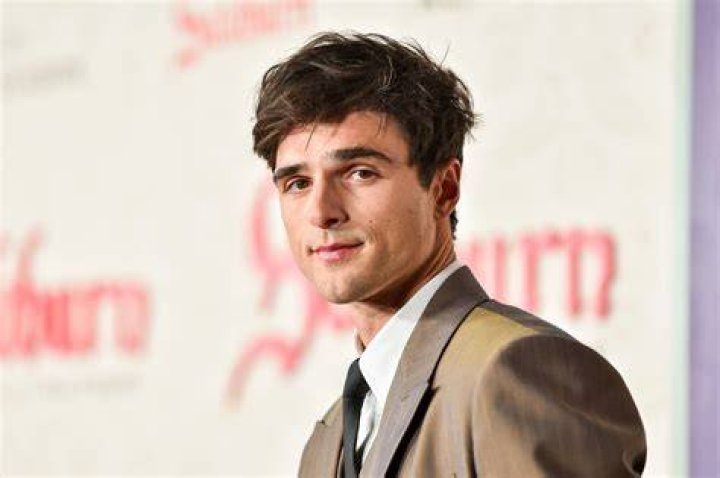 Jacob Elordi Ethnicity Biography, Net worth, Age, Family & More
