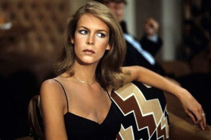 Jamie Lee Curtis Says Her Parents Got 'Face Lifts and Neck Lifts'