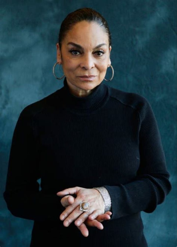Jasmine Guy heads back to &lsquo;The Quad&rsquo; &mdash; but Whitley Gilbert remains in a