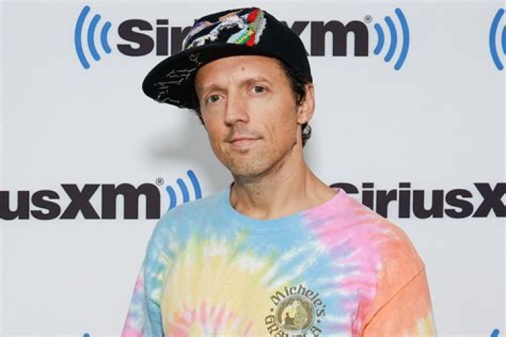 Jason Mraz Says 'I'm Yours' to Christina Carano