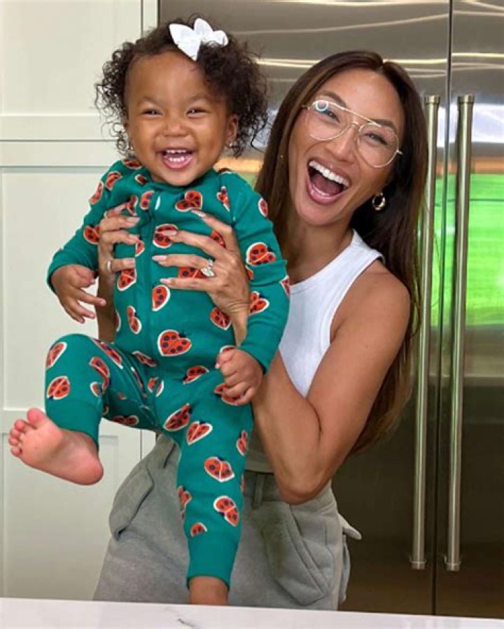 Jeannie Mai shares a postbaby body pic, says 'nothing prepared me for