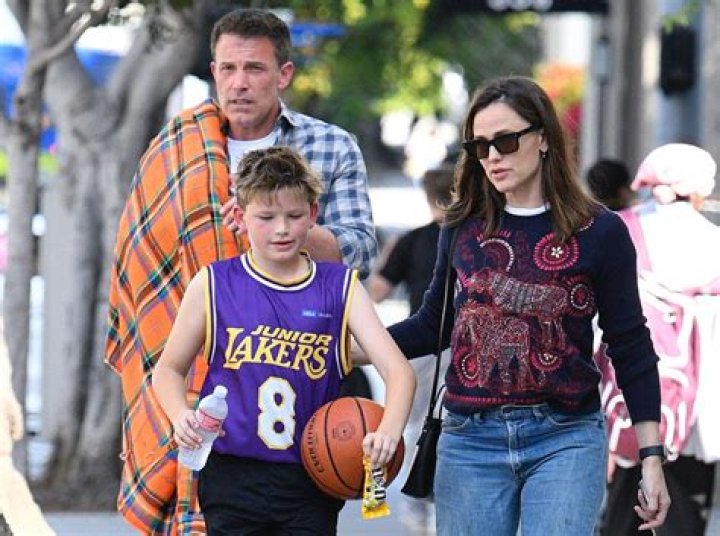 Jennifer Garner With Her Daughter LA 09/22/2020 &bull; CelebMafia