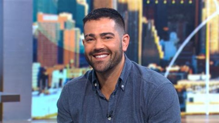 Jesse Metcalfe talks new limited series ‘Dawn’ Good Morning America