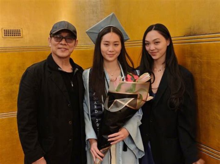 Jet Li’s Youngest Daughter Graduates From Prestigious US High School