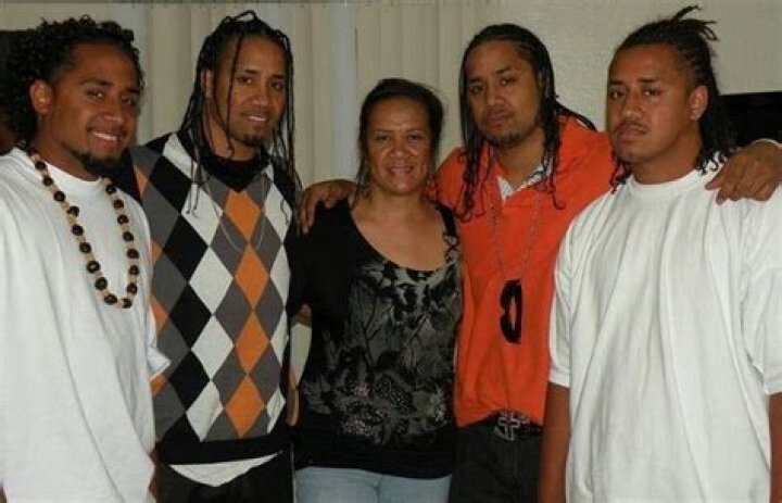 Jey Uso Height, Weight, Age, Body Statistics Safe Home DIY