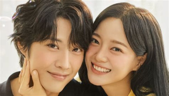 Ji Chang Wook hingga Kim Soo Hyun, Ini 5 Aktor Korea yang Perokok