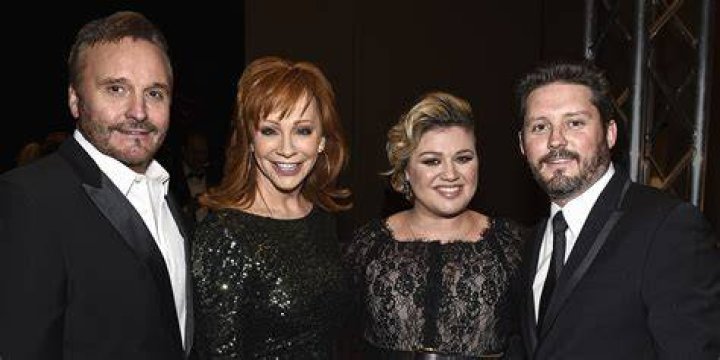 Jill Rhodes Facts of Sean Hannity&rsquo;s wife Celeb Tattler
