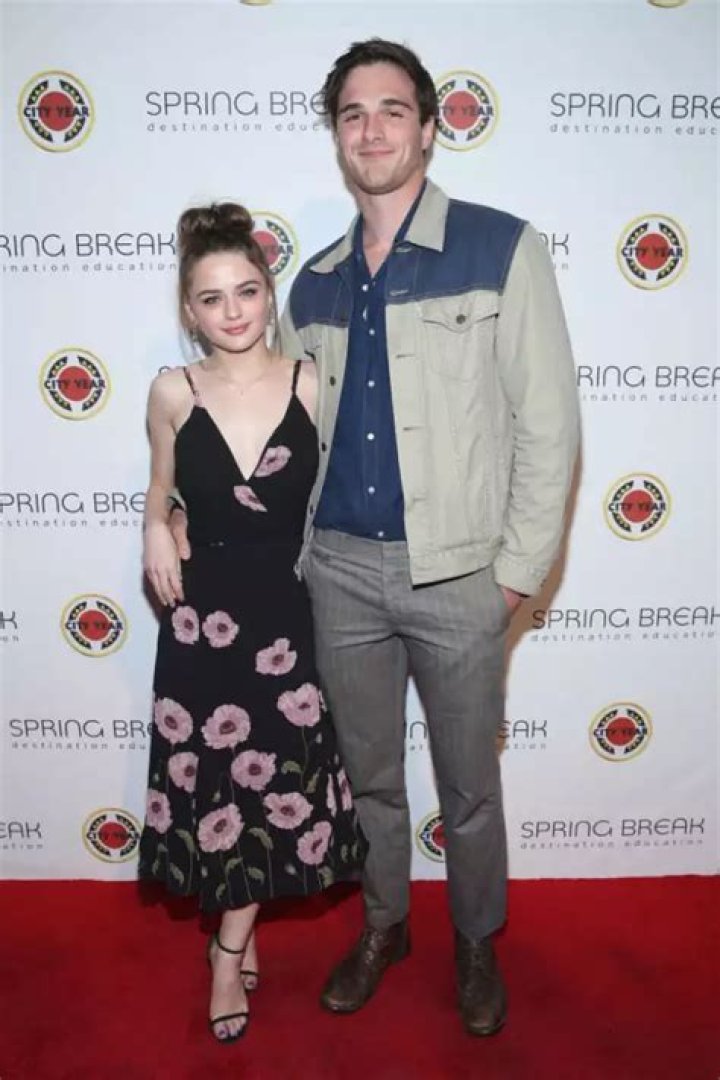 Joey King Height Relationship Joey King And Jacob Elordi Height