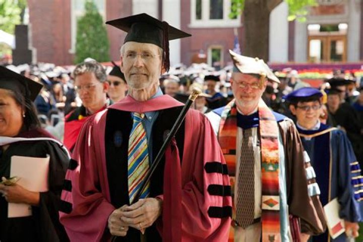 John Creasy, who ushered in the thriving modern era for geology at Bates, dies at age 71 News