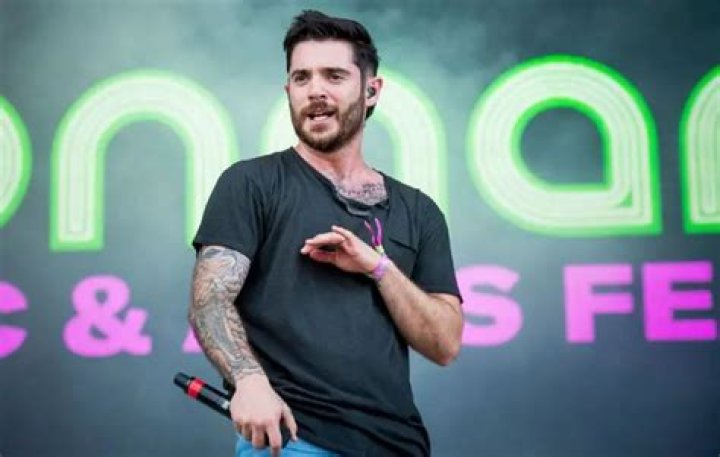Jon Bellion Net worth, Age Kids, Weight, BioWiki, Wife 2024 The