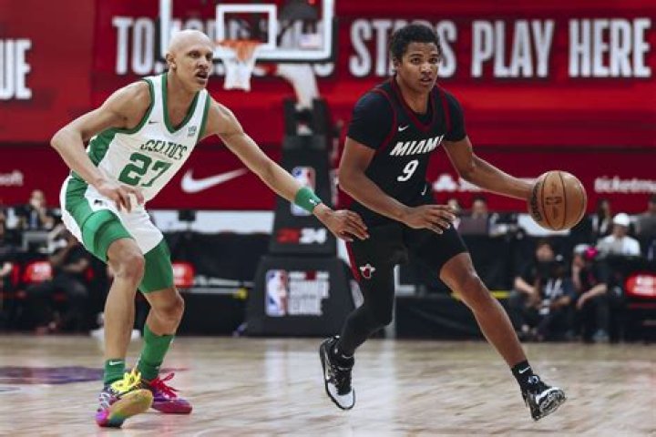 Jordan Walsh DOMINATES 2022 High School Nationals 5 Star Arkansas