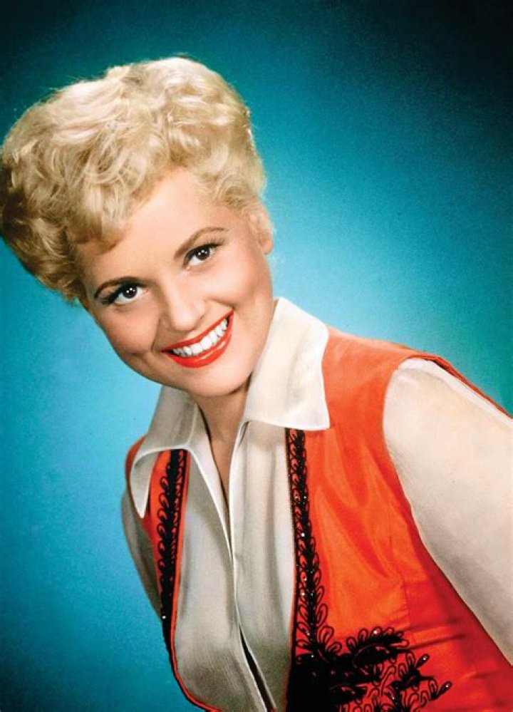 JUDY HOLLIDAY Her Amazing UNTOLD STORY