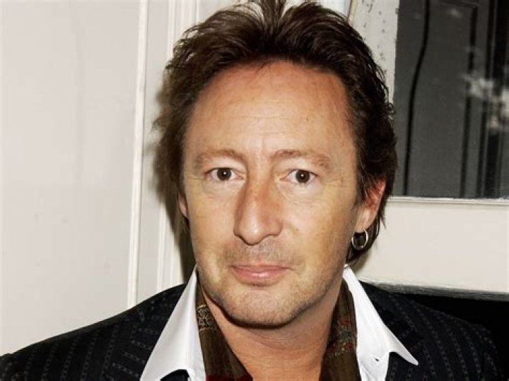 Julian Lennon facts John Lennon son's net worth, songs, parents and