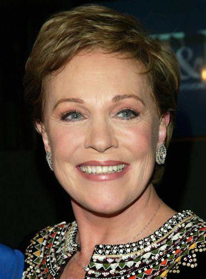 Julie Andrews Siglerpedia