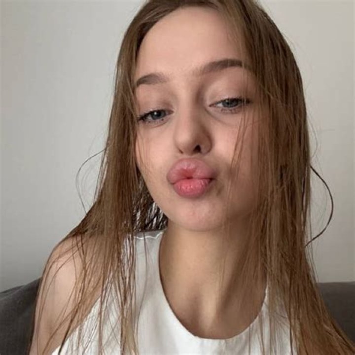 Kaitlyn Krems Nude OnlyFans Leaks The Girls