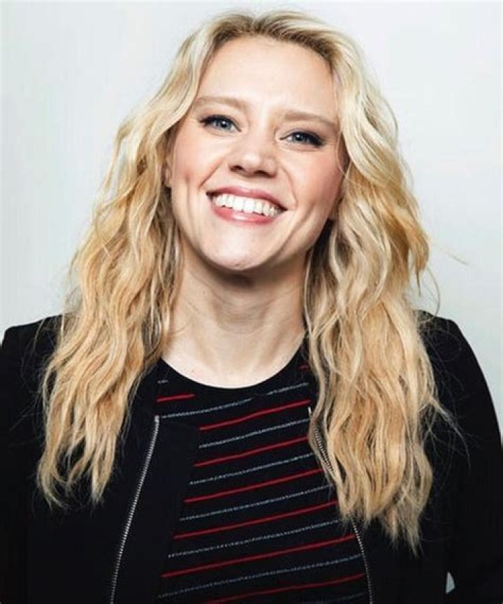 Kate McKinnon Biography (Age, Height, Boyfriend & More) mrDustBin