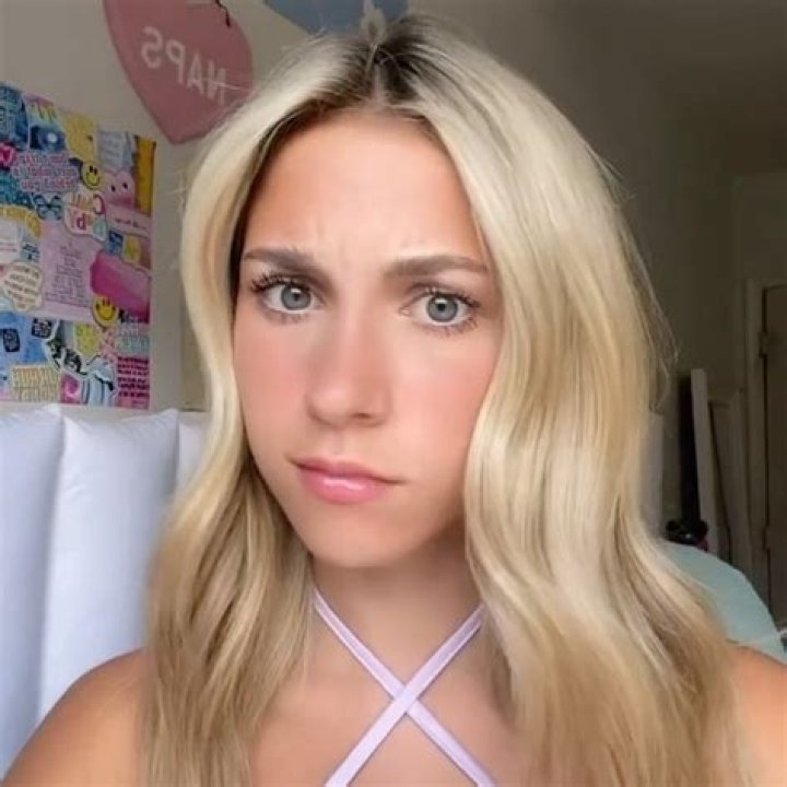 Katie Feeney [TikToker] Bio, Wiki, Age, Height, Weight, Measurements