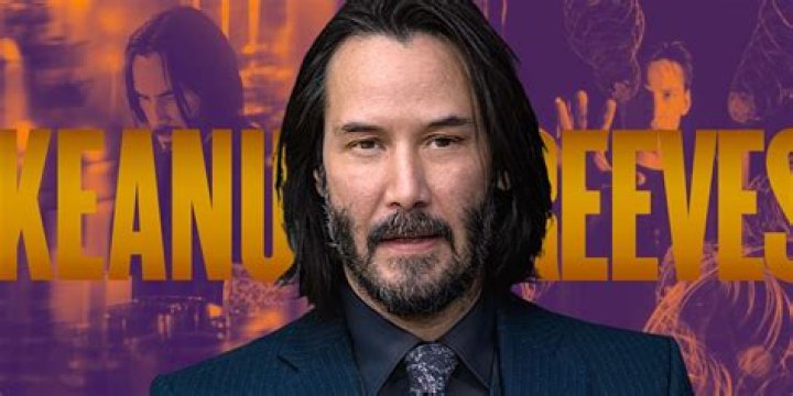 Keanu Reeves a rencontr&eacute; au bar de son h&ocirc;tel une fan qui venait de se