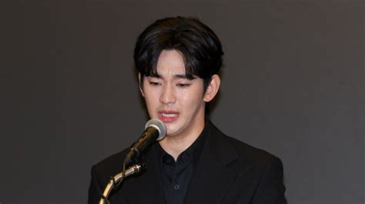 Kim Soo Hyun a termin&eacute; son service militaire ⋆ KS&eacute;lection
