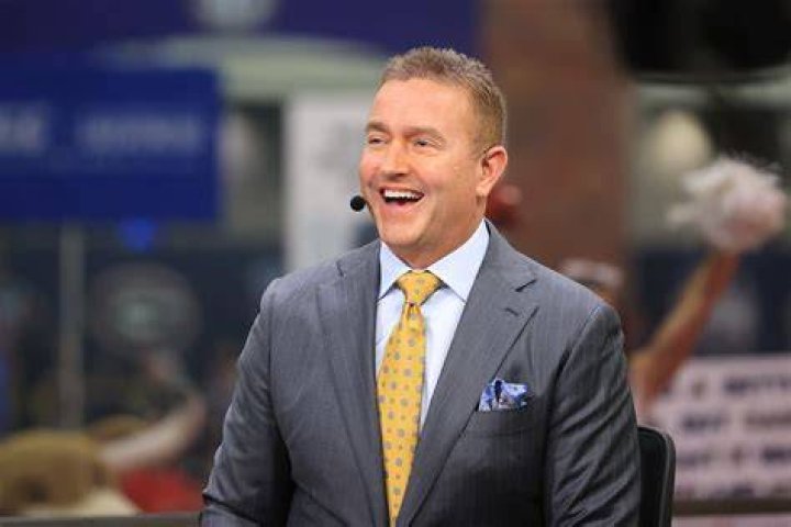 Kirk Frost’s Fans Freak Out At The News He’s Been Allegedly Arrested For Drugs And Weapons