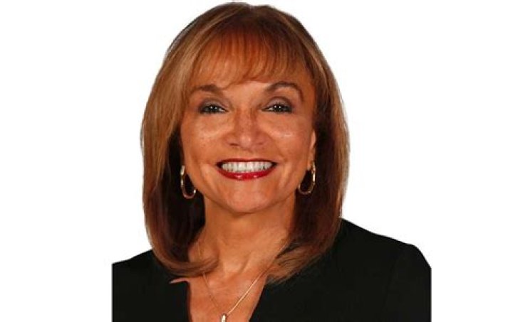 KRON Anchor Pam Moore Announces Retirement