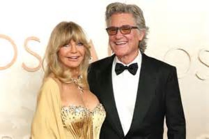 Kurt Russell and Goldie Hawn's Modern Family Is Absolutely Golden
