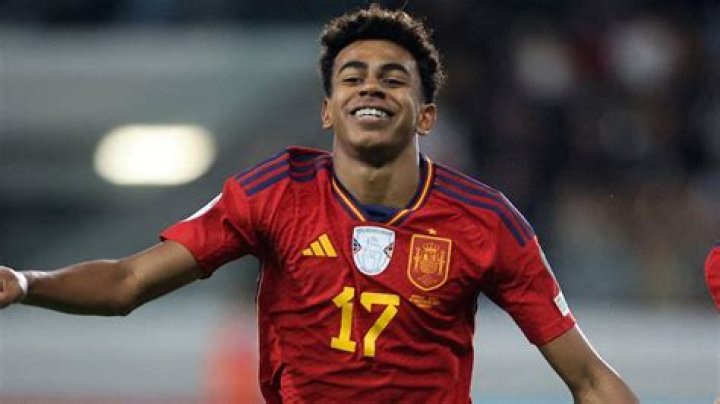 Lamine Yamal a devenit cel mai t&acirc;năr jucător care a evoluat &icirc;n La Liga
