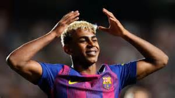 Lamine Yamal says he’s eager to break more records at Barcelona Barca