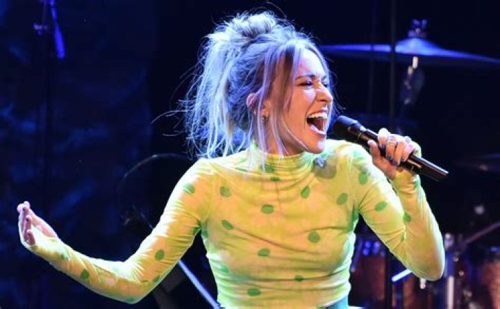 Lauren Daigle on Working With Mike Elizondo, Bringing &lsquo;Kaleidoscope Jesus&rsquo; Into Mainstream Pop