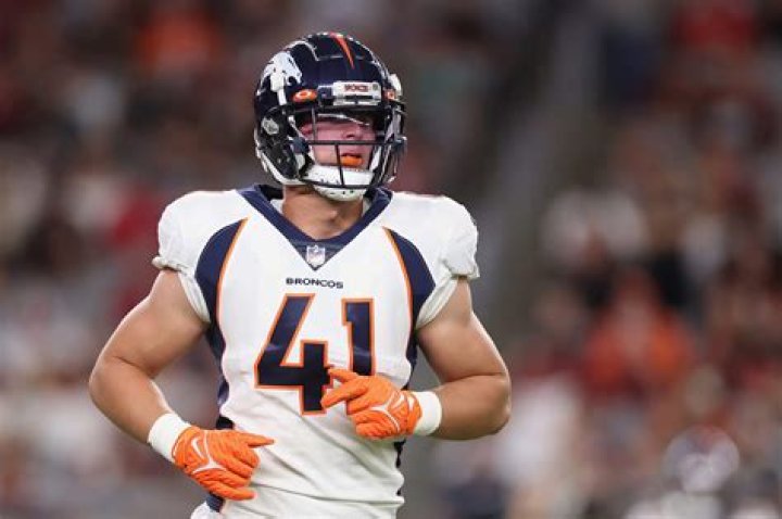 LB Drew Fowler reviews busy weekend of visits