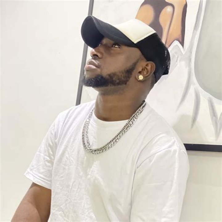 “So you can talk” Davido asks Chioma Rowland following new video, she