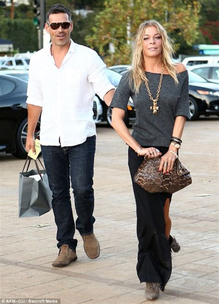 LeAnn Rimes & Eddie Cibrian Just Married! Photo 2538178 Eddie